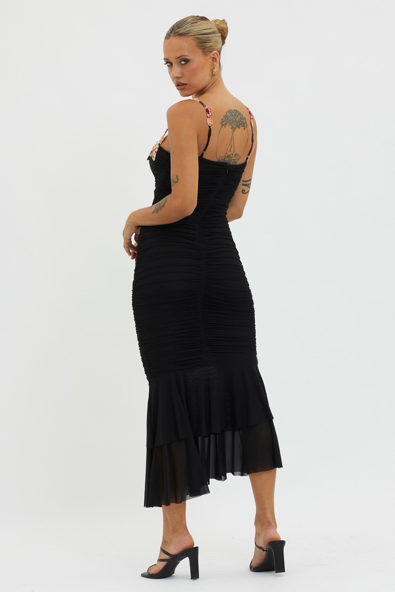 ANAELLE MIDI DRESS -BLACK