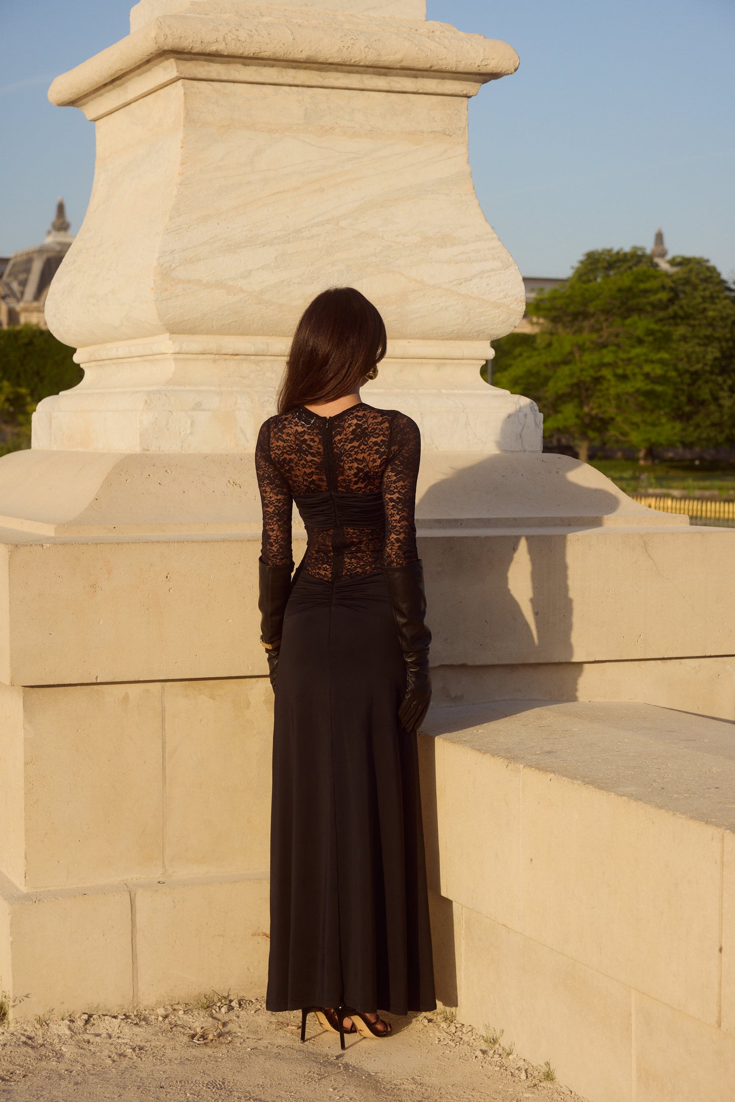 LARNA SLEEVED MAXI DRESS - BLACK