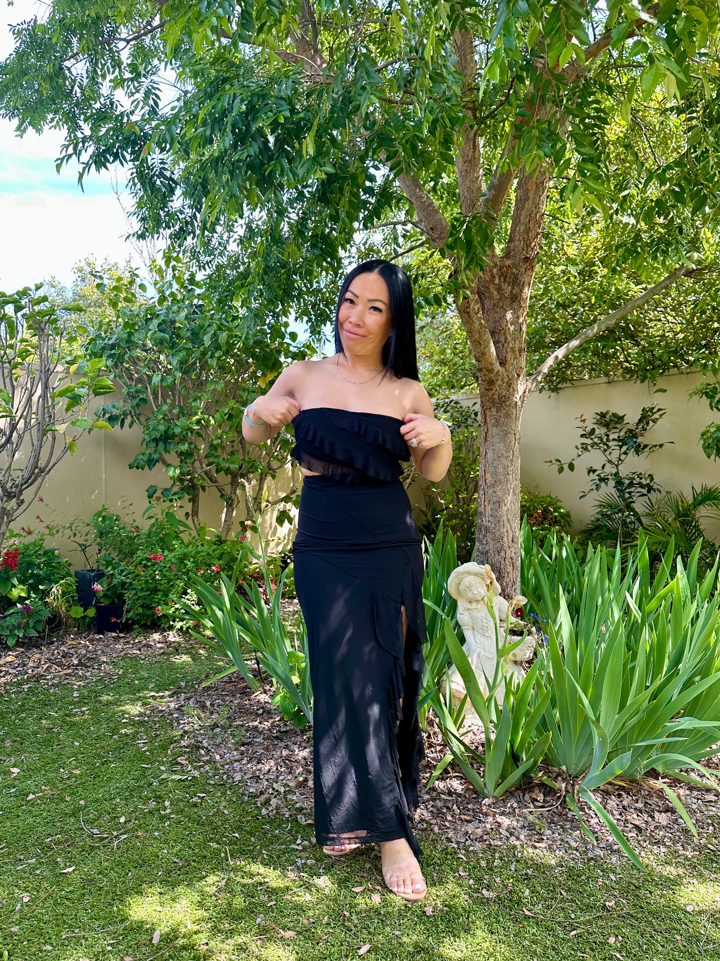ZESTY MIDI DRESS -BLACK