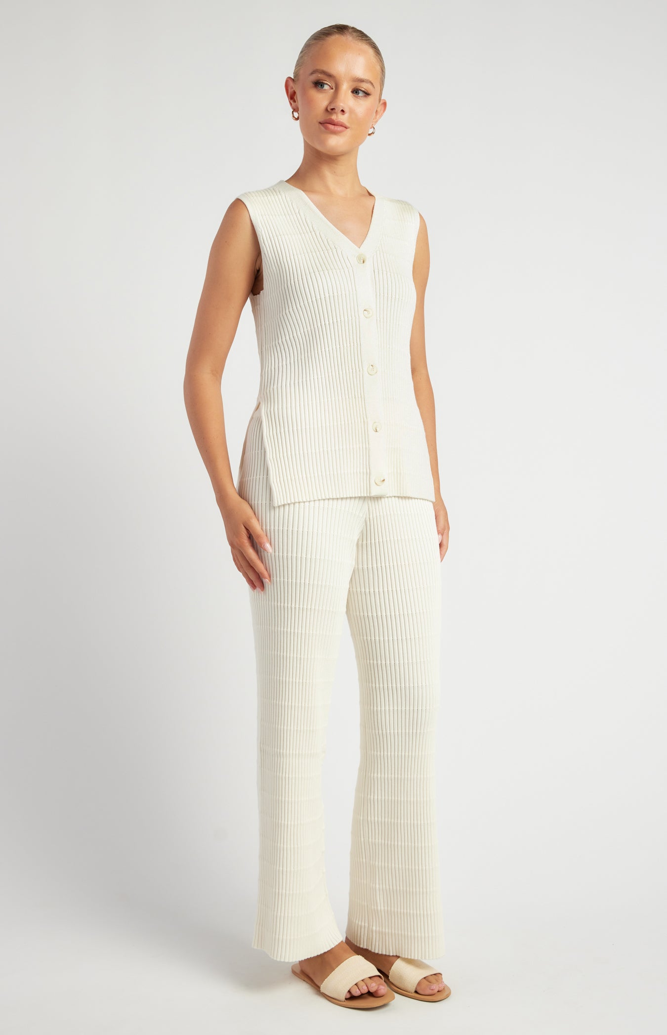 AMINA KNIT SET -WHITE