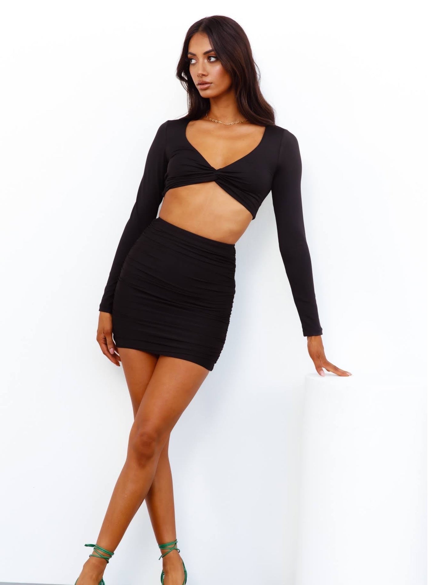 AVA TOP & SKIRT SET -BLACK