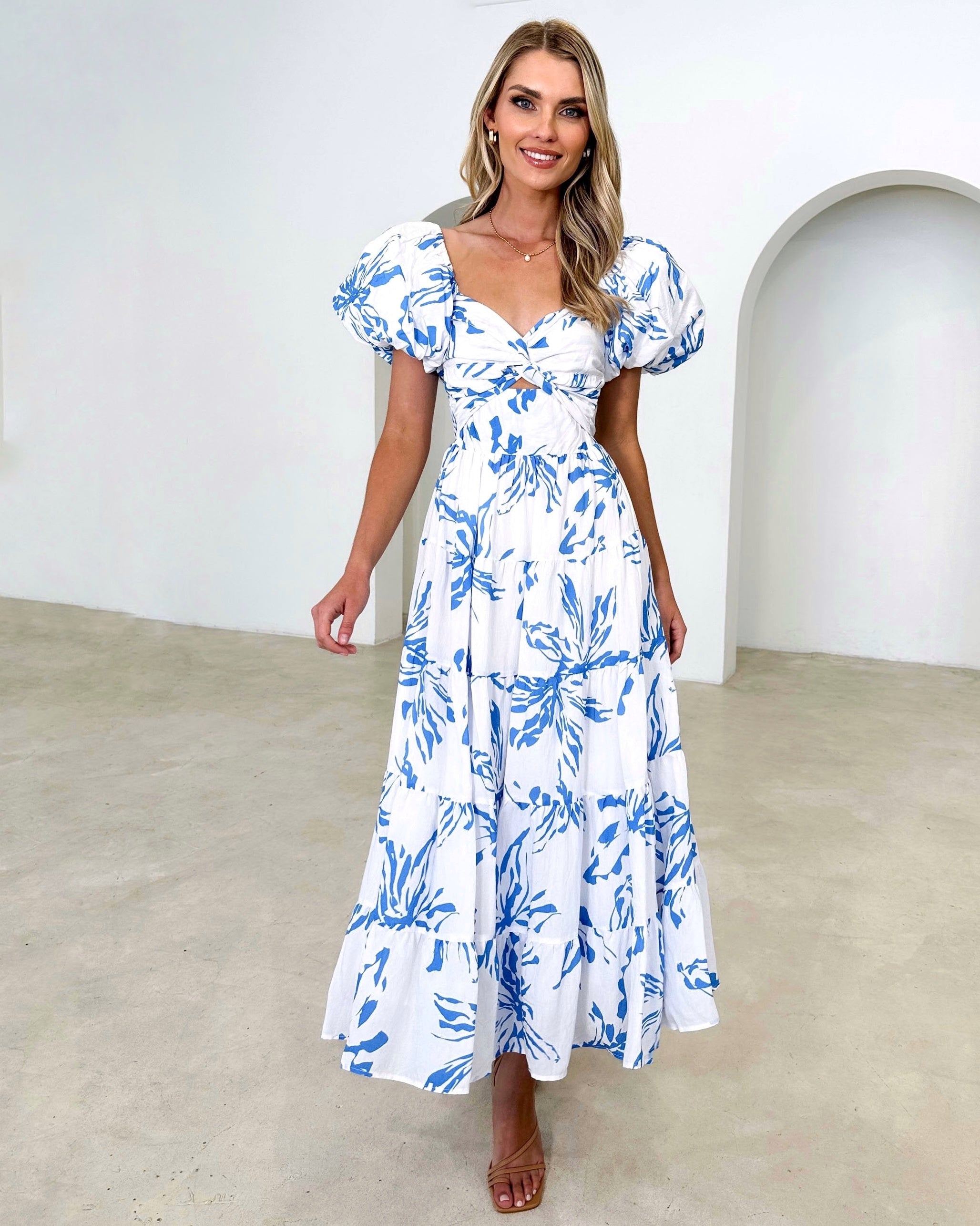 TEISA MAXI DRESS -BLUE/WHITE – Chelsea Avenue
