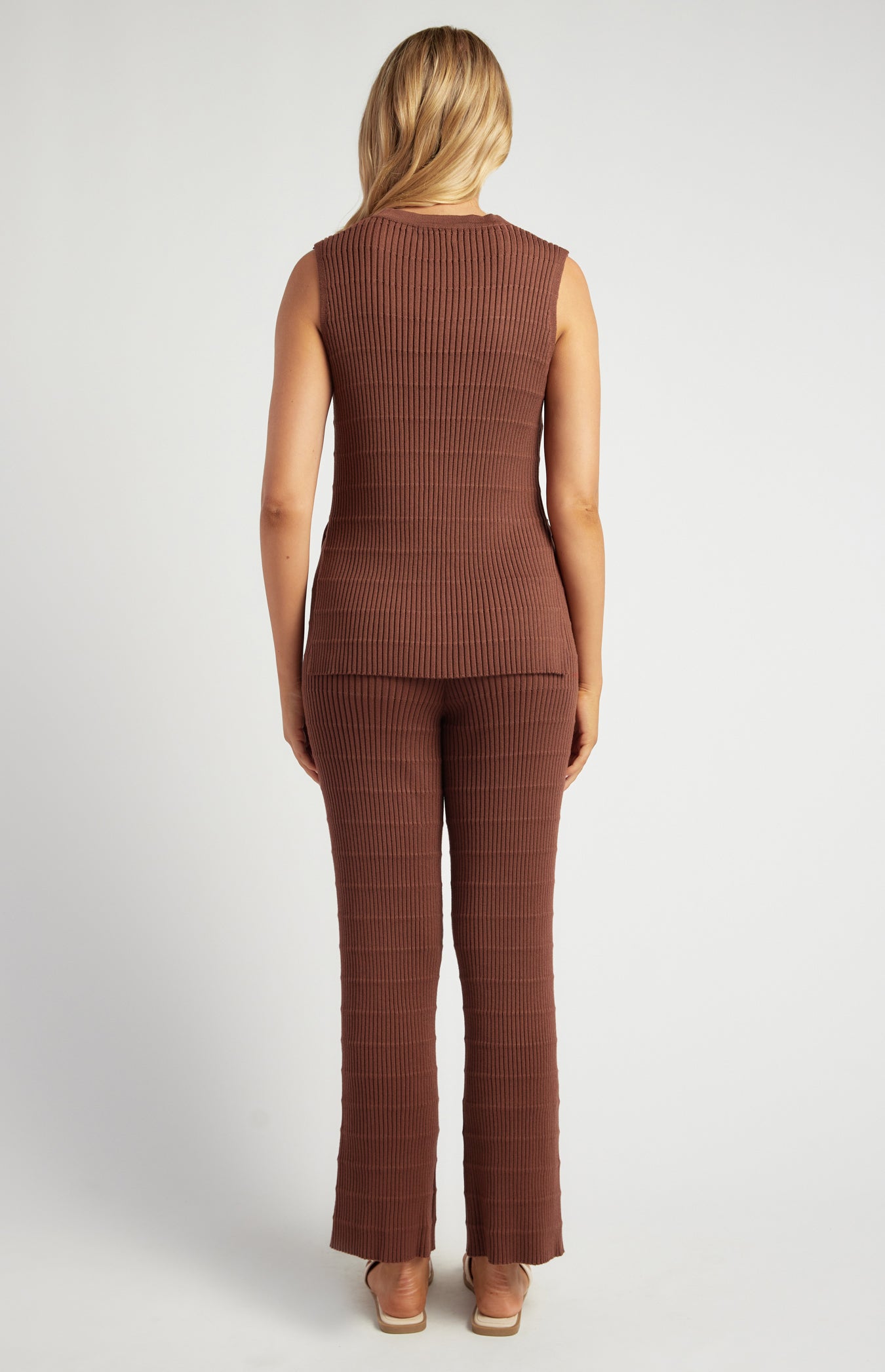 AMINA KNIT SET -CHOCOLATE