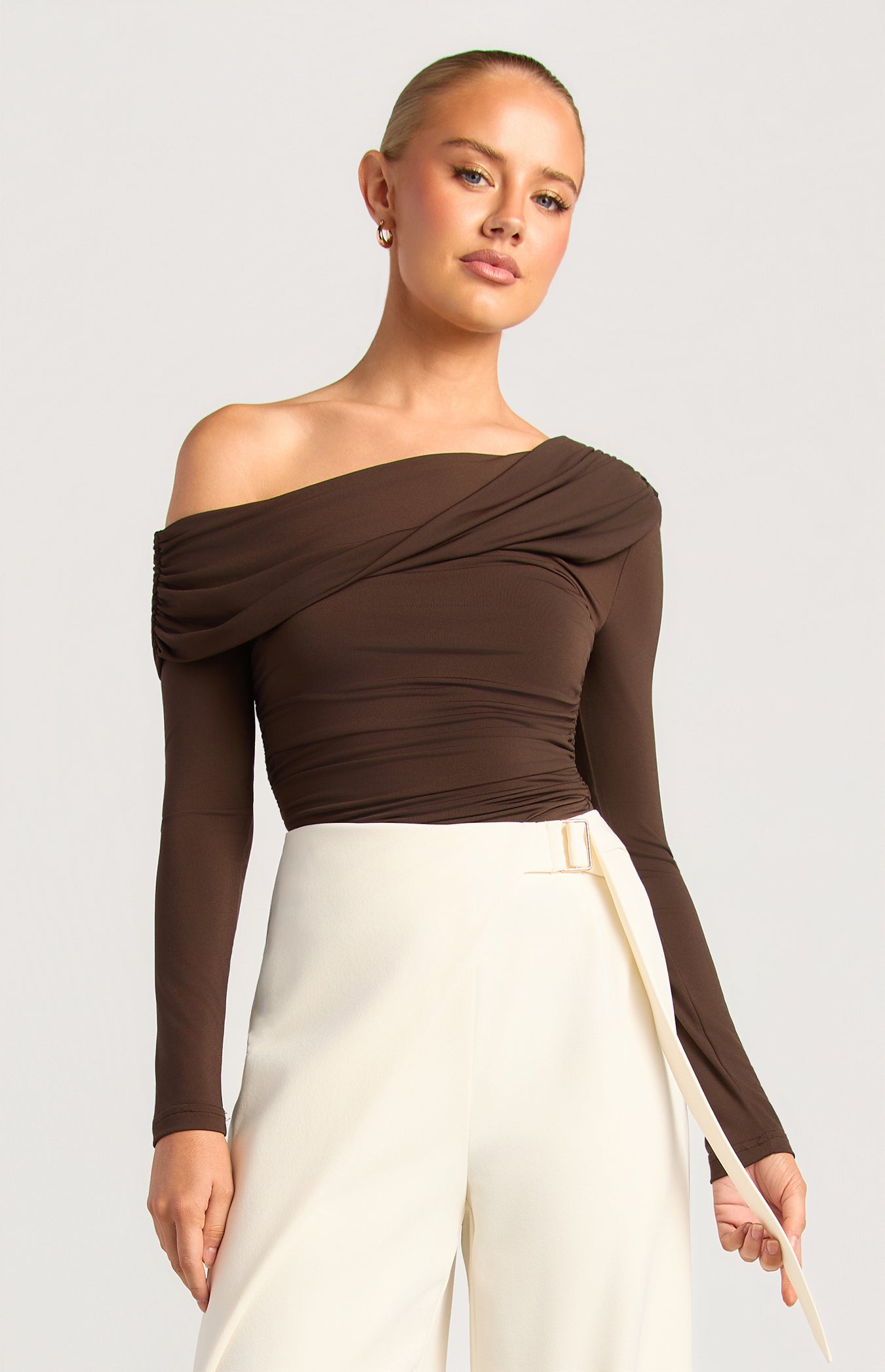 EMMERSON TOP -CHOCOLATE