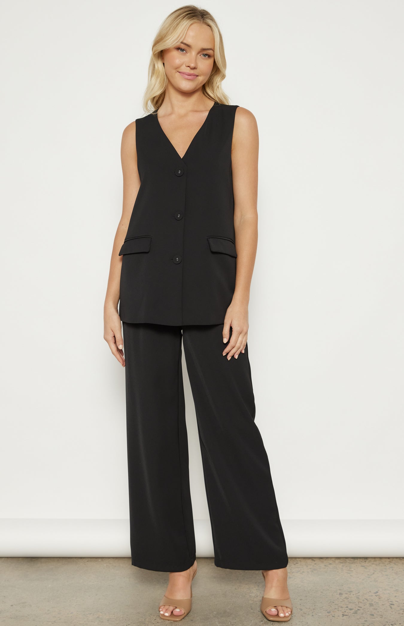 BALENII VEST & PANT SET -BLACK