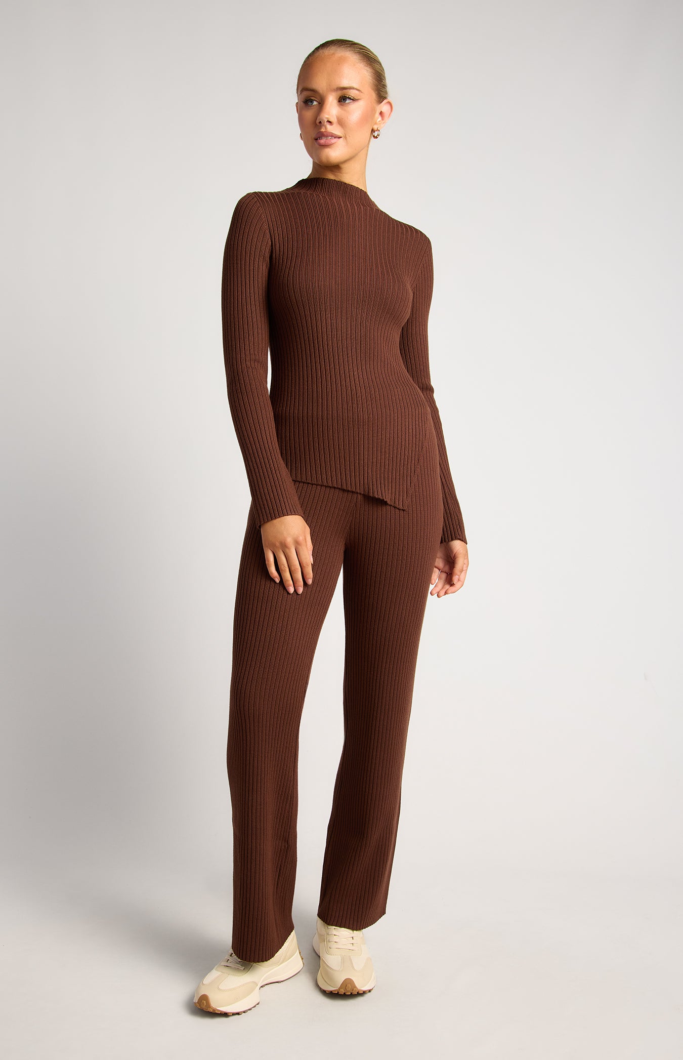 EVAN KNIT SET - CHOCOLATE