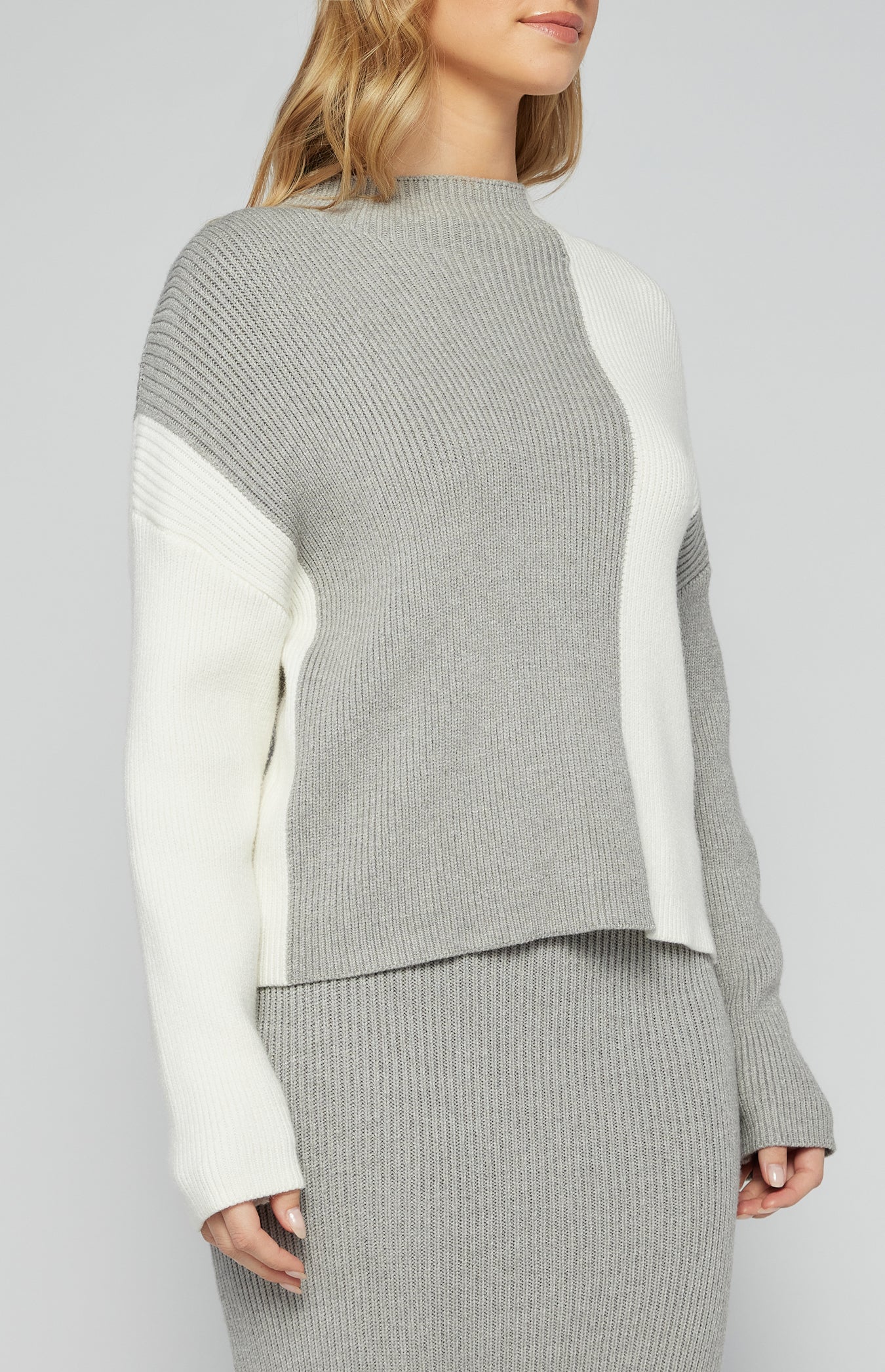 AXELLE KNIT SET -GREY/WHITE