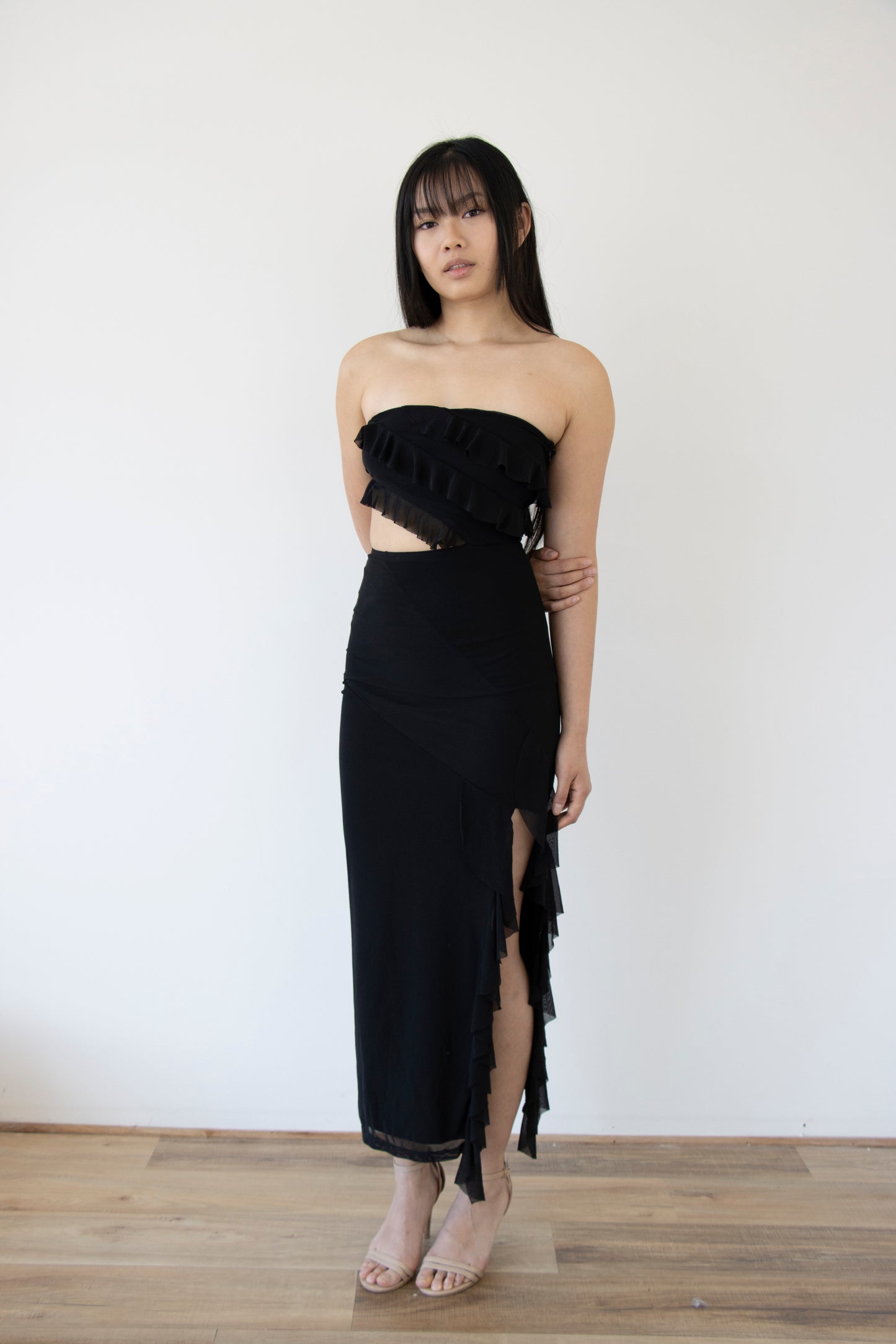 ZESTY MIDI DRESS -BLACK