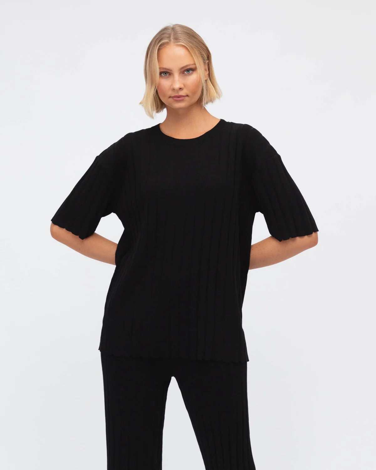 BROOKE KNIT SET -BLACK