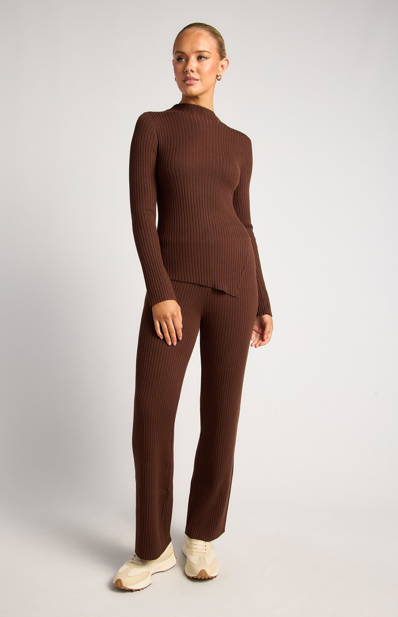 EVAN KNIT SET - CHOCOLATE