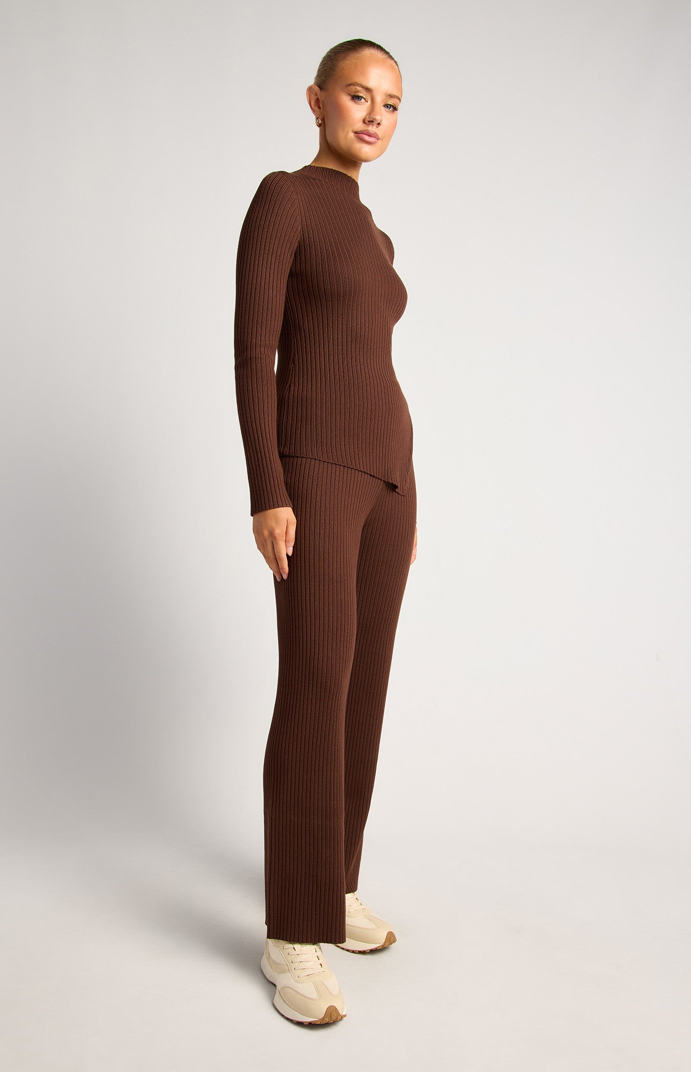 EVAN KNIT SET - CHOCOLATE