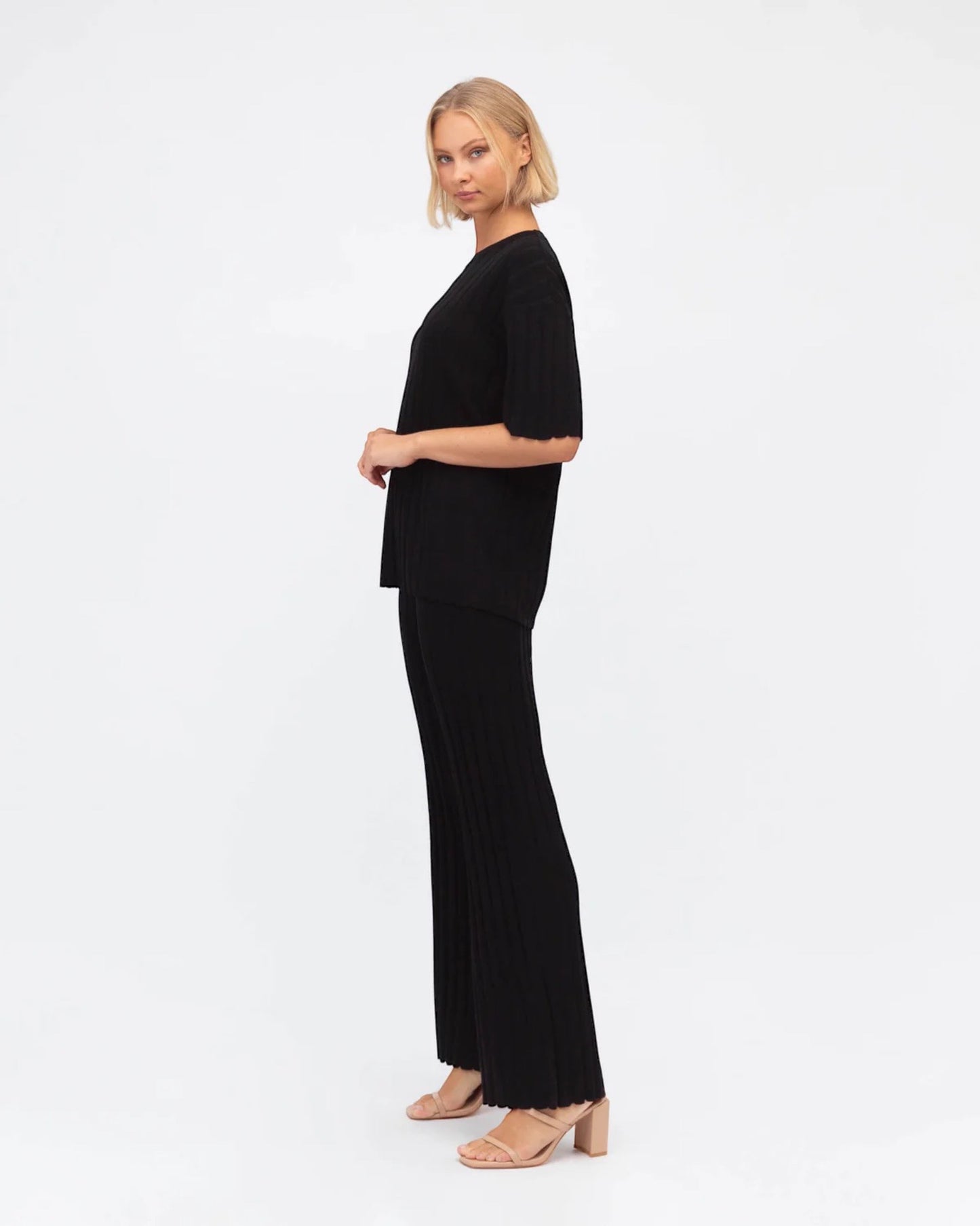 BROOKE KNIT SET -BLACK