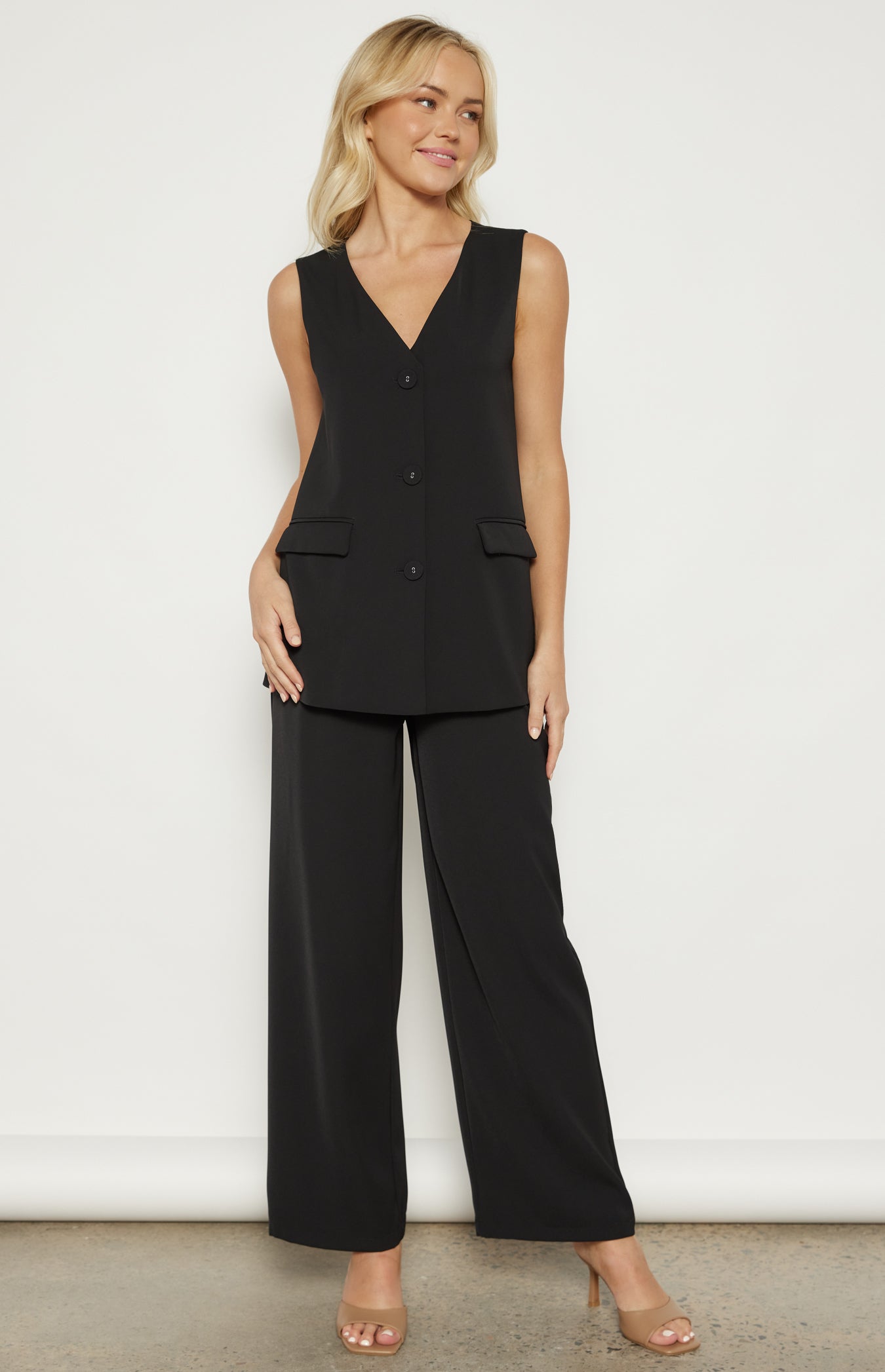 BALENII VEST & PANT SET -BLACK