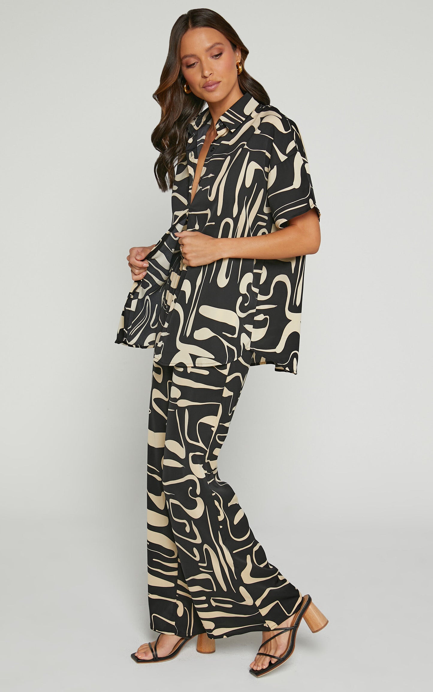 ZOELIE SHIRT & PANT SET - BLACK ABSTRACT