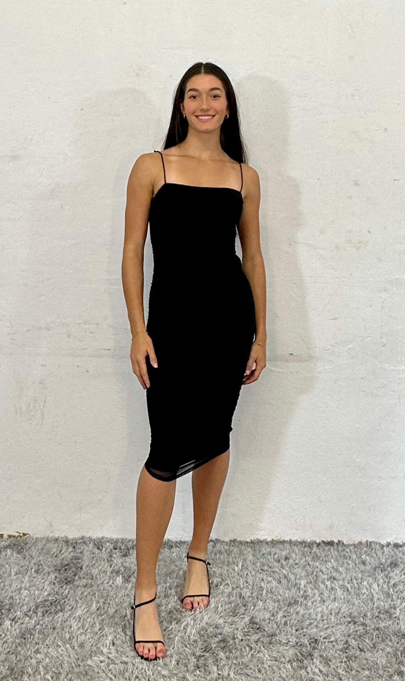 LIZZA MIDI DRESS -BLACK